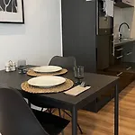 Gallery דירה *